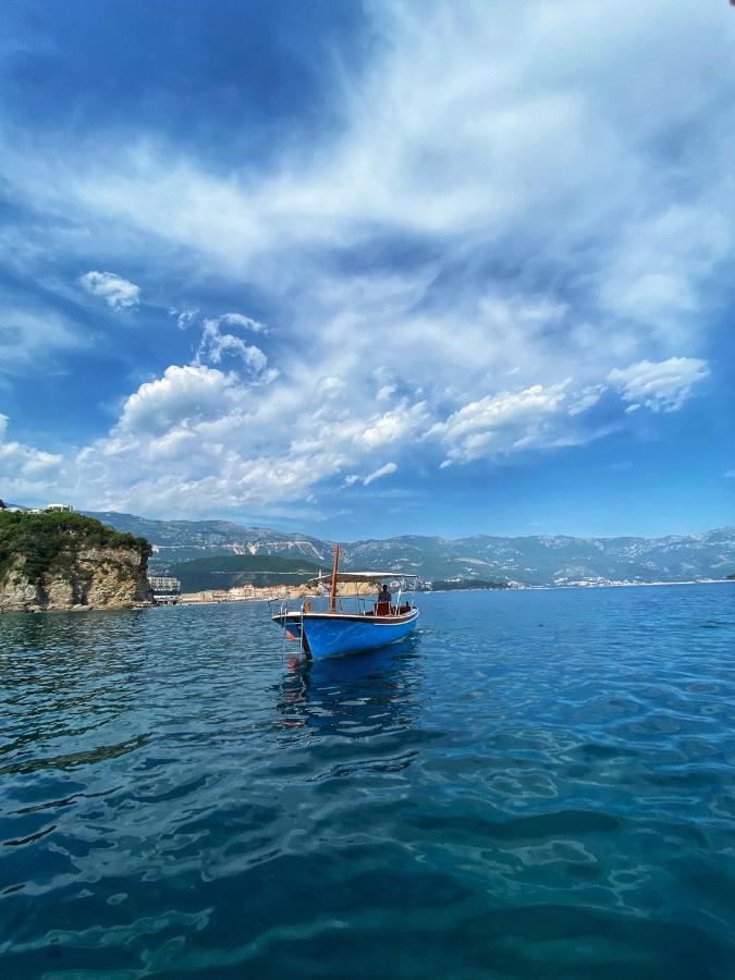 Gringo Boat Budva