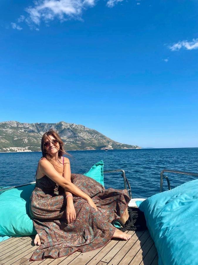 Gringo Boat Budva