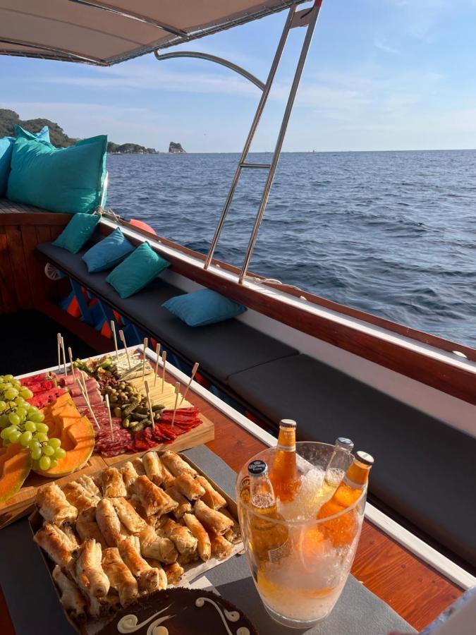 Gringo Boat Budva